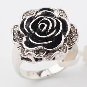 R160 Vintage Style Camellia Ranunculus Flower Ring 18KGP Rhinestone Size K1/2 -S