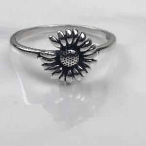 She loves me sunflower ring ? 925 sterling silver ring