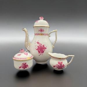 Herend Porcelain Coffee Set Pot Creamer And Covered Sugar Raspberry Chinese Bouquet Apponyi Flowers Rose Finial