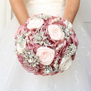Quincea?era brooch bouquet. Dusty rose, Mauve, petal pink crystal bouquet