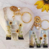 Personalized Intial Keychain - Sunflower Keychain - Name Keychain - Custom Resin Keyring - Flower Initial Keychain - Gifts For Her - Letter