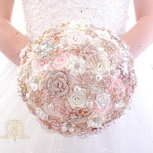Wedding bouquet. Bridal bouquet. Blush pink rose gold,  ivory brooch bouquet. quincea?era jewelry brooch bouquet. quincea?era dress