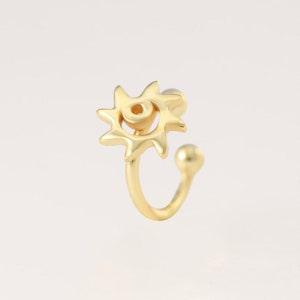 Dainty Ear Cuff, Conch Cuff no Piercing, Sunflower Cuff Earring, Fake Earring, Upper Cartilage Ear Cuff, Minimalist Earrings, Birthday Gift