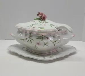 Ceramic Soup Tureen ~ Underplate ~ Ladle ~ Nove' Italy ~ Floral Pink Catnations