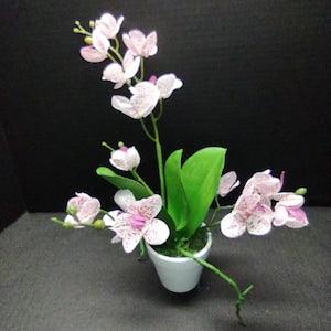 Artificial Phalaenopsis Orchid Plant, Silk Flowers