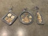 VINTAGE PRESSED DRIED FLOWERS IN GLASS AND METAL Set Of 3 HANGING Sun Catchers