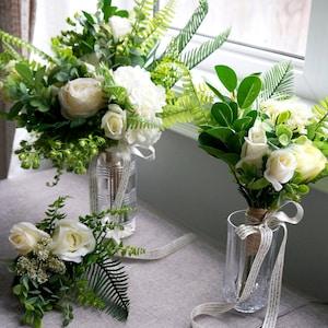 White Rose Bouquet,Woodland Wedding Bouquet,Bridal Bouquet,wedding flowers,wedding decorations,bridalmaid bouquet,silk bridal bouquet