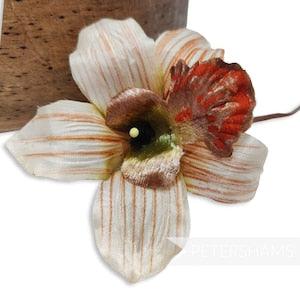 8cm Vintage 'Della' 1990s Silk and Velvet Orchid Wired Flower for Millinery and Hat Trimming - Beige