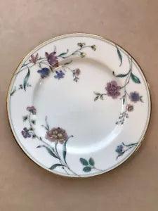 Mikasa Carnation Garden Fine Ivory Salad Plate Lan01 NEW