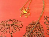 LILY FLOWER Beautiful Gold Garden Bloom Floral Pendant Necklace Stainless Steel