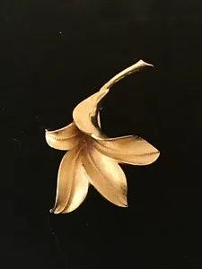 Vintage Signed Coro Large 3D Lily Flower Brooch Pin Gold Tone