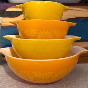 Vintage Pyrex Yellow and Orange Daisy Cinderella Mixing/Nesting Bowls Complete Set of 4