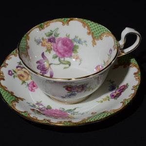 AYNSLEY Gorgeous Floral Design of Roses & Flowers Bone China Teacup and saucer hand painted Gold Rimmed B941 vintage collectible green