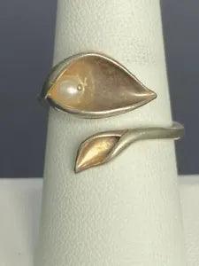 925 STERLING SILVER  AND PEARL CALLA LILY BYPASS RING ADJUSTABLE SIZE