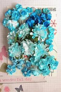 ROSES & CARNATIONS 38 Flowers TURQUOISE WHITE 3 Tones PAPER SATIN10-35mm H2-3