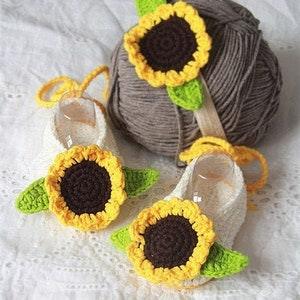 Sunflower baby girl shoes, Baby crib shoes, Crochet baby shoes, Crochet sneakers, Inspired crib shoes, Inspired baby shoes