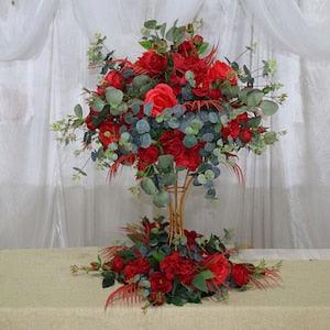 Burgundy roses centerpiece, Wedding red flower bouquet, Red roses bouquet, Rose and eucalyptus bouquet, Bridal bridesmaid bouquets