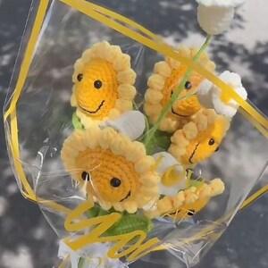 Handmade Crochet Smiling Flower (Sunflower)