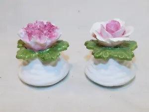 2 Vtg Bone China Pink Rose & Carnation Flowers Salt & Pepper Shakers Aynsley