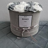 Hat Box Flowers / Rose Hat Box / Flower hat box / Forever roses / homedeco / personalised gift / personalized gift/ art/ mothers day