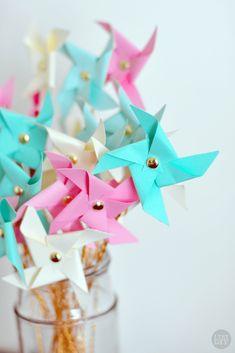Mini Pinwheel Bouquet - I Try DIY Flower Delivery