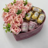 Personalised Velvet Hat Box Gift Ferrero Rocher & Yankee Candles Roses