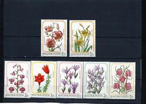 HUNGARY 1975 FLOWERS/LILIES SET OF 7 STAMPS MNH