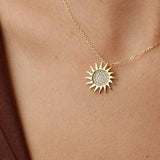 14K Gold Sunflower Necklace, Flower Diamond Necklaces, Solid Gold Flower Necklace, Dainty Necklace, Gift for Her, Gold Flower Necklace