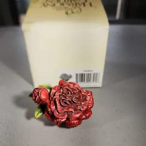 Harmony Kingdom Garden Secret Box Red CARNATION Lord Byron 2001 Edition 1