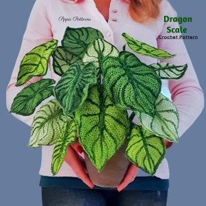 Crochet Dragon Scale Pattern photo tutorial -  Crochet Plant Pattern - for D???cor, Bouquets and Arrangements