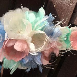 Cascade Bouquet, Wedding accessory, Feather Bouquet, Ivory/Rose bouquet, Gatsby Wedding, Exclusive bouquet, Bridal accessory, YOUR COLOR