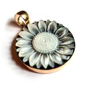 Gold cameo pendant sunflower mother pearl italian cameo jewelry donadio cameo shell pendentif cam??e colgante camafeo ???????????????? ?????????? ????????????????