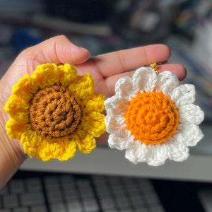 Crochet KeyChain, Sunflower KeyChain, Daisy KeyChain, KeyChain, Flower KeyChain