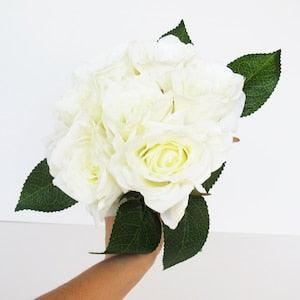 White Silk Roses Bouquet Artificial Silk Flowers Bouquets 7 blossoms Green Leaves Flower Wedding Bouquets Home Party Decoration Decor