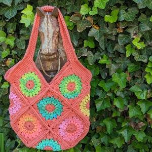 Crochet shoulder bag, Granny square bag, Bohemian style purse, Sunflower vintage bag, Gift for mothers day, Woman purse