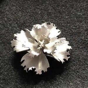 Giovanni Carnation Flower Brooch Pin Silver Tone Metal Vintage