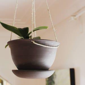 IN STOCK - Hanging Planter with built in catch basin, slate grey, indoor/outdoor, hanging orchid planter, multiple sizes, Made in Quebec