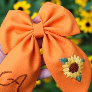 Sunflower Hair Bow, summer Hair Bows, Bows for Girl, Embroidered Bow, Hair Clips, Linen Hair bow, Gift for little girl, toddler hair clip