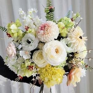 Premium silk bouquet, cream tone bouquet, real touch flower bouquet, white bouquet, ranunculus, cream roses, dahlia, fuchsia, sunflower