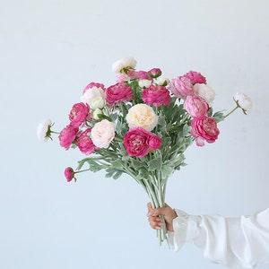 3 heads artificial Ranunculus branche??large size silk Ranunculus  branches??flower arrangement??vase filling??home decor??wedding flower decor