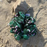 Chouchou in floral cotton / Scrunchie / hair elastic/ Quebec handmade hair accessory / hair care beauty / green green / plants lover