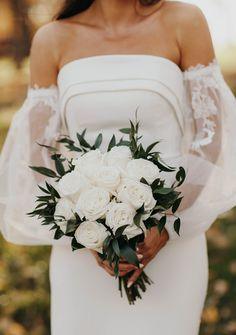 The Bachelor??s Ben Higgins + Jessica Clarke??s Stunning Nashville Wedding Flower Delivery