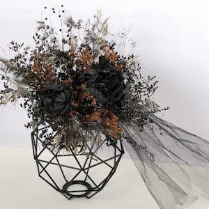 Black and brown wildflower with black veil, gothic wedding bouquet with black peonies