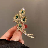 Fashion Crystal Lily Flower Rhinestone Brooches Pin Corsage Women Jewelry Gifts