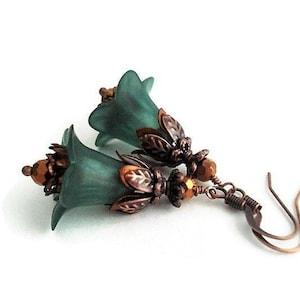 Dark Green Lucite Flower Earrings, Botanical Copper Earrings, Romantic Victorian Jewelry, Long Sparkly Crystal Earrings, Lightweight Dangles