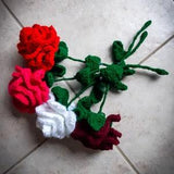 6 Crocheted roses