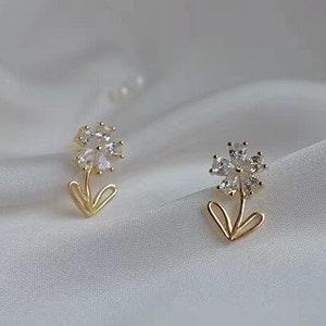 Gold Flower Stud Earrings, Flower Earrings, Nature Earrings, Floral Earrings, CZ Cluster Earrings, Heart Earrings, Spring Earrings