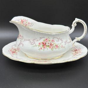 Paragon Rose Bouquet Gravy Boat with Saucer Set Bone China England