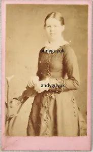 CDV GIRL & CALLA LILY PLANT NEWARK ON TRENT ANTIQUE PHOTO PLANTER BOTANY FLOWER