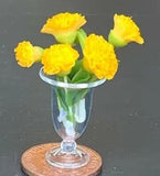 1:12 Scale Yellow Carnation Flowers In A Glass Vase Tumdee Dolls House G435